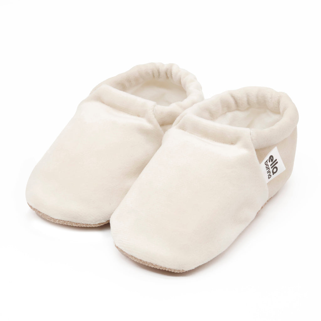 Velvet Soft Sole Baby Moccasins – Cream
