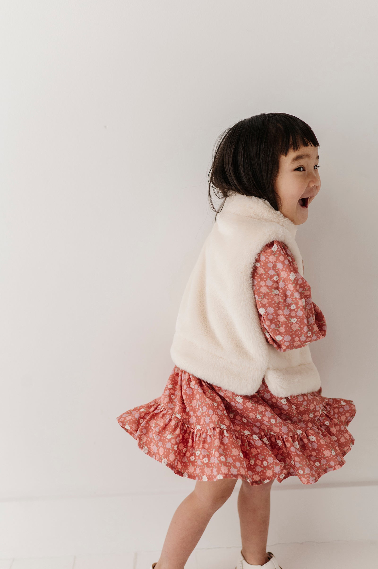 Girls Fur Vest in Cream