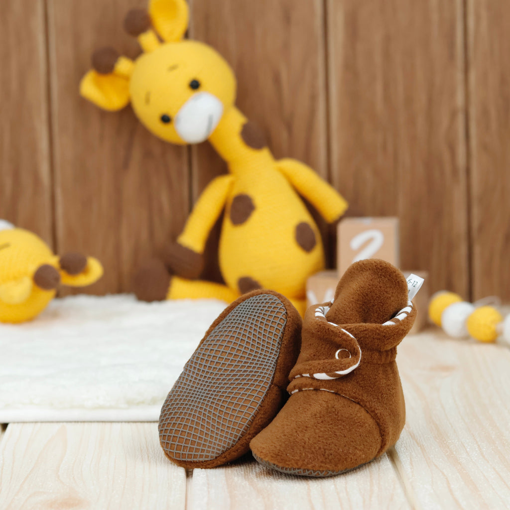 Fleece Stay-On Baby Booties with Snaps – Tan