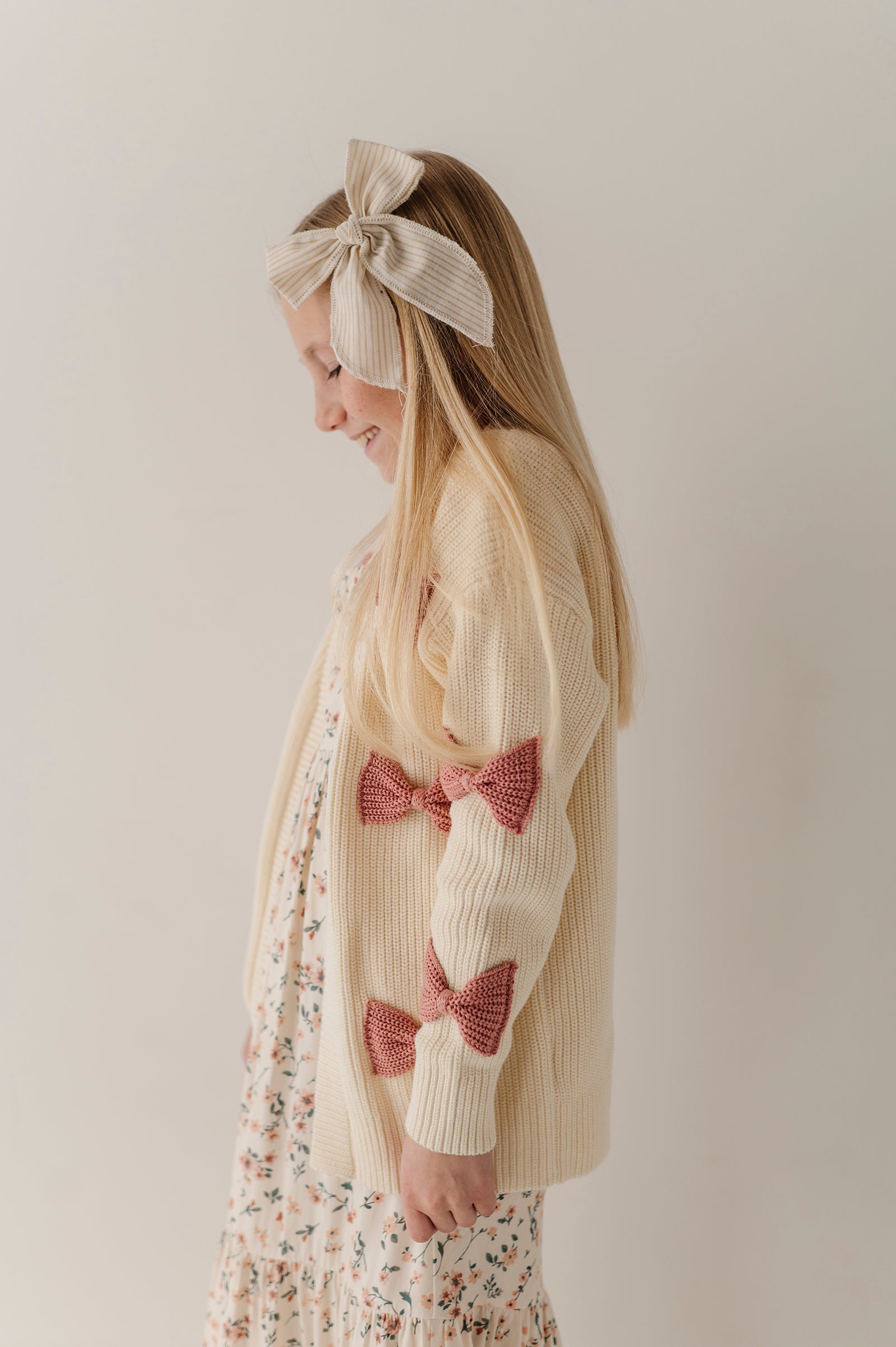 Girls Bow Cardigan in Wild Rosewood