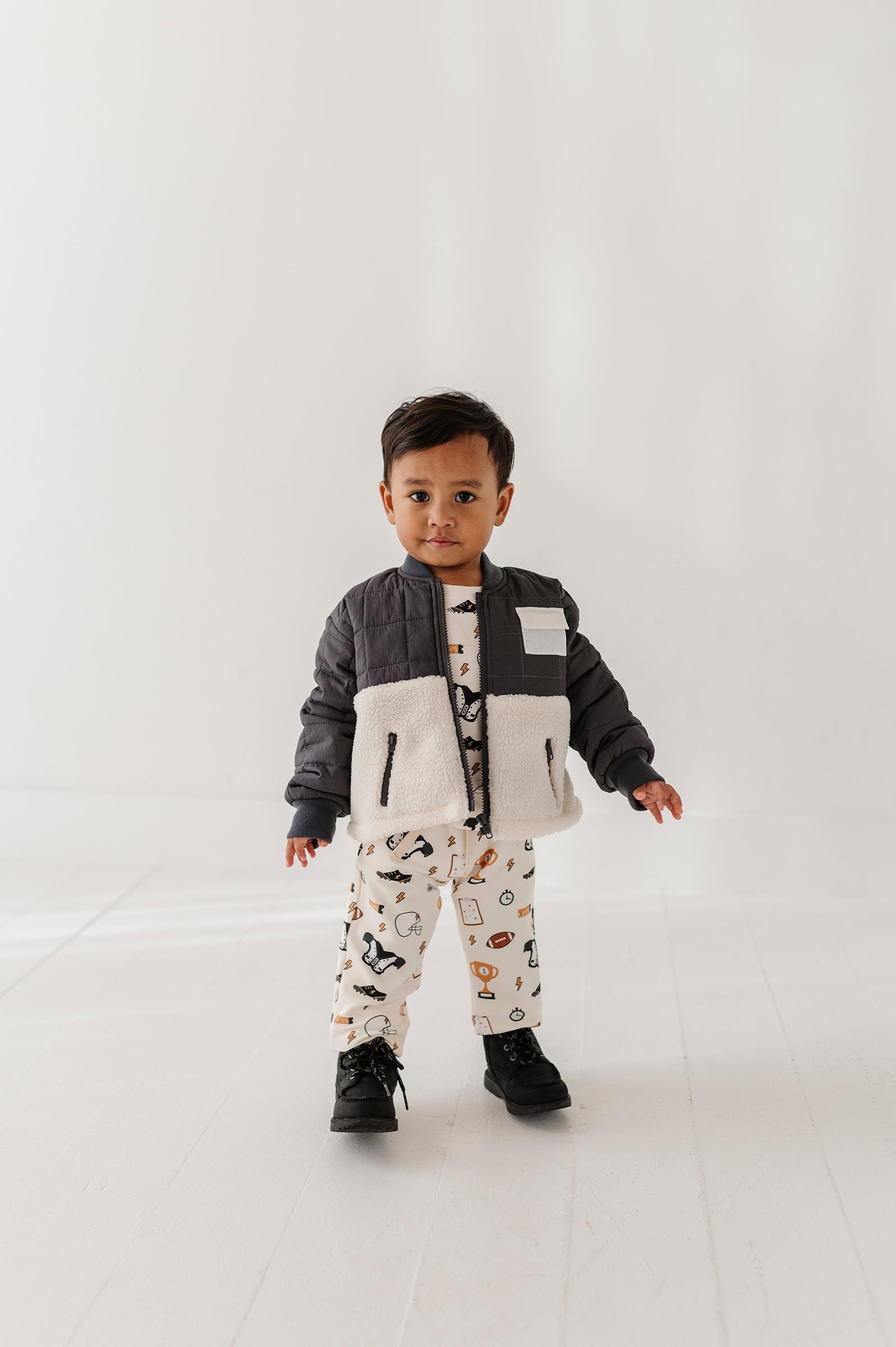 Boys Quilted Sherpa Jacket in Charcoal