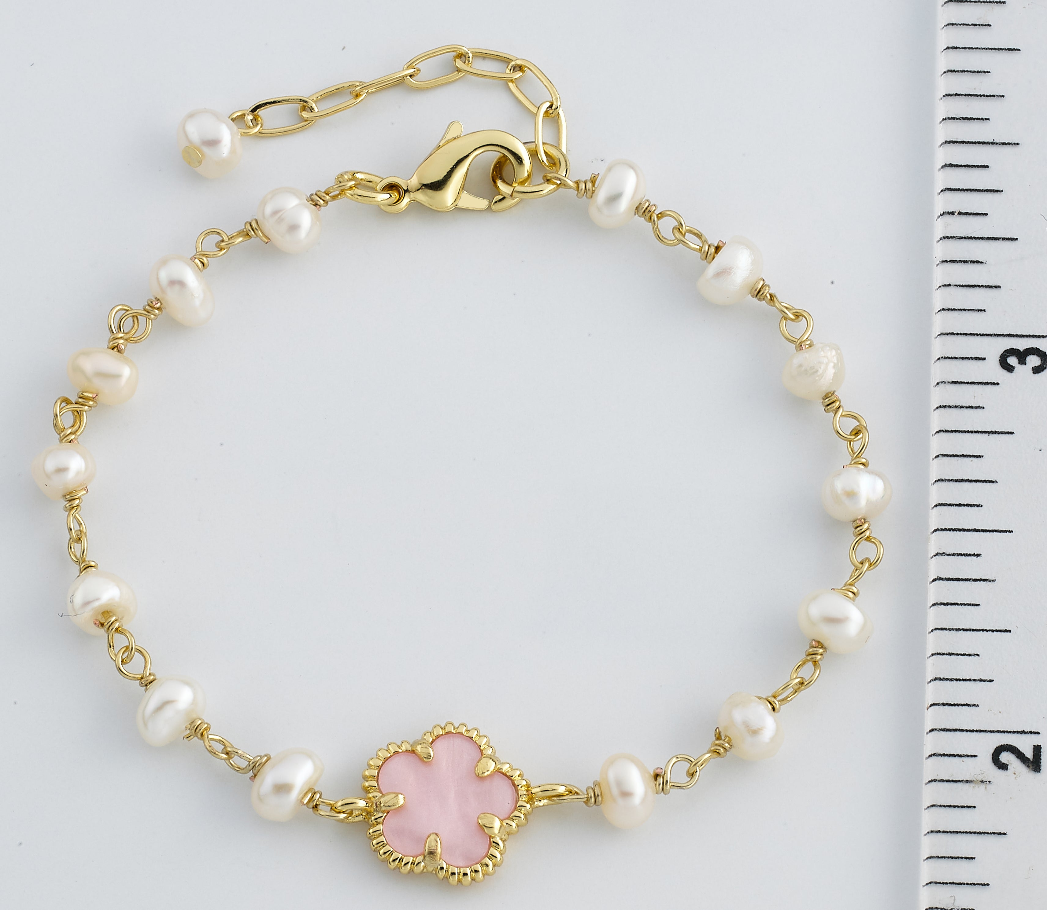 LMTS Classic! Freshwater Pearl & Mother of Pearl Flower Bracelet