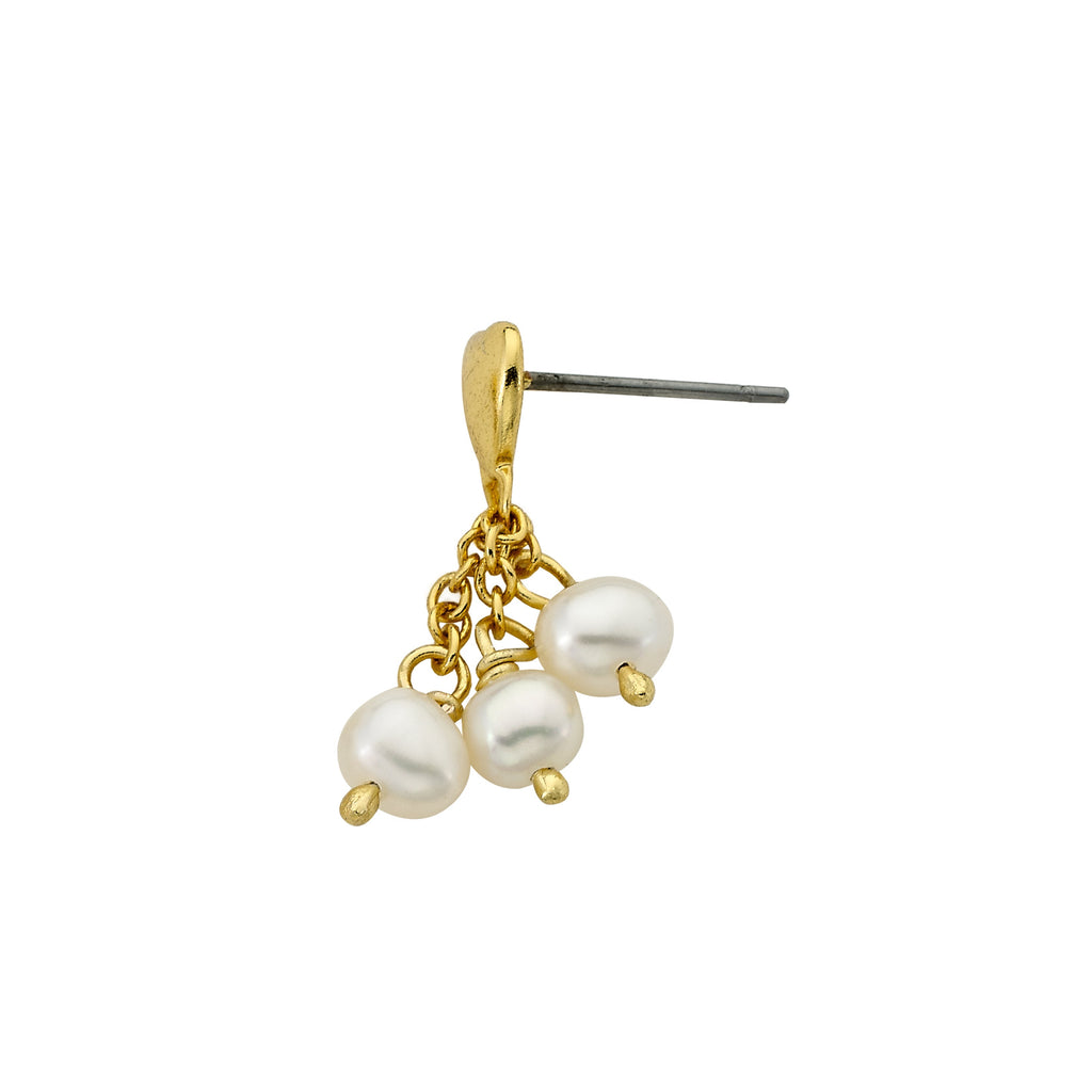 Pearl Dangle Earring