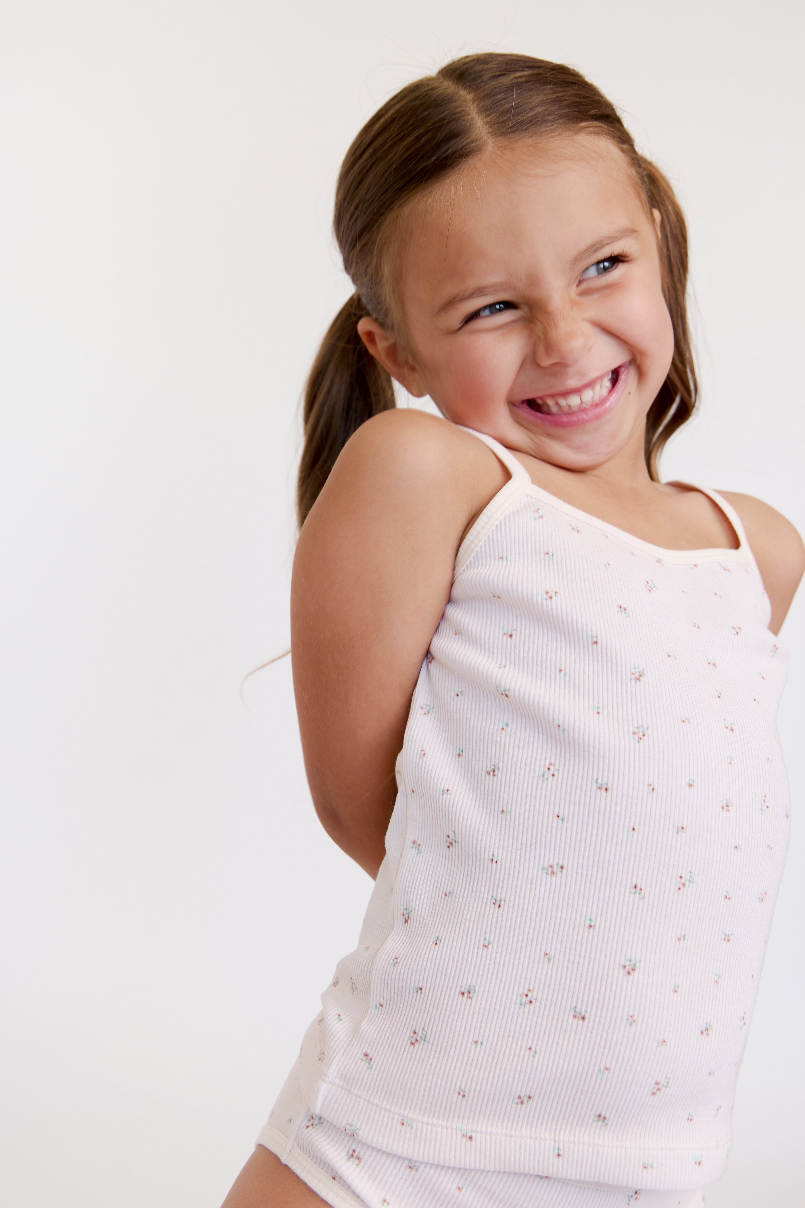 Feathers Super Soft Girls Undershirts Tagless Camisoles – Cotton Cami Girls Tank Tops (3 Pack)