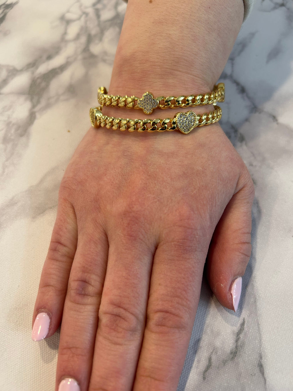 Link Bangle Accented With Cz Hearts