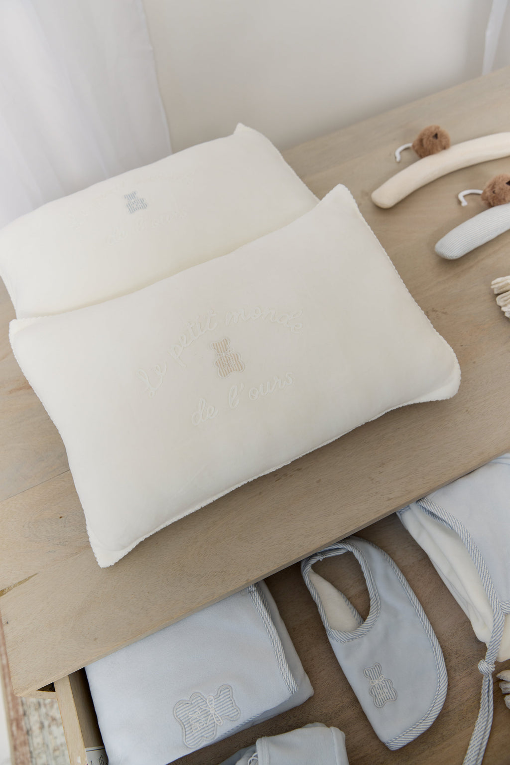 Petit Ours Pillow - Blue