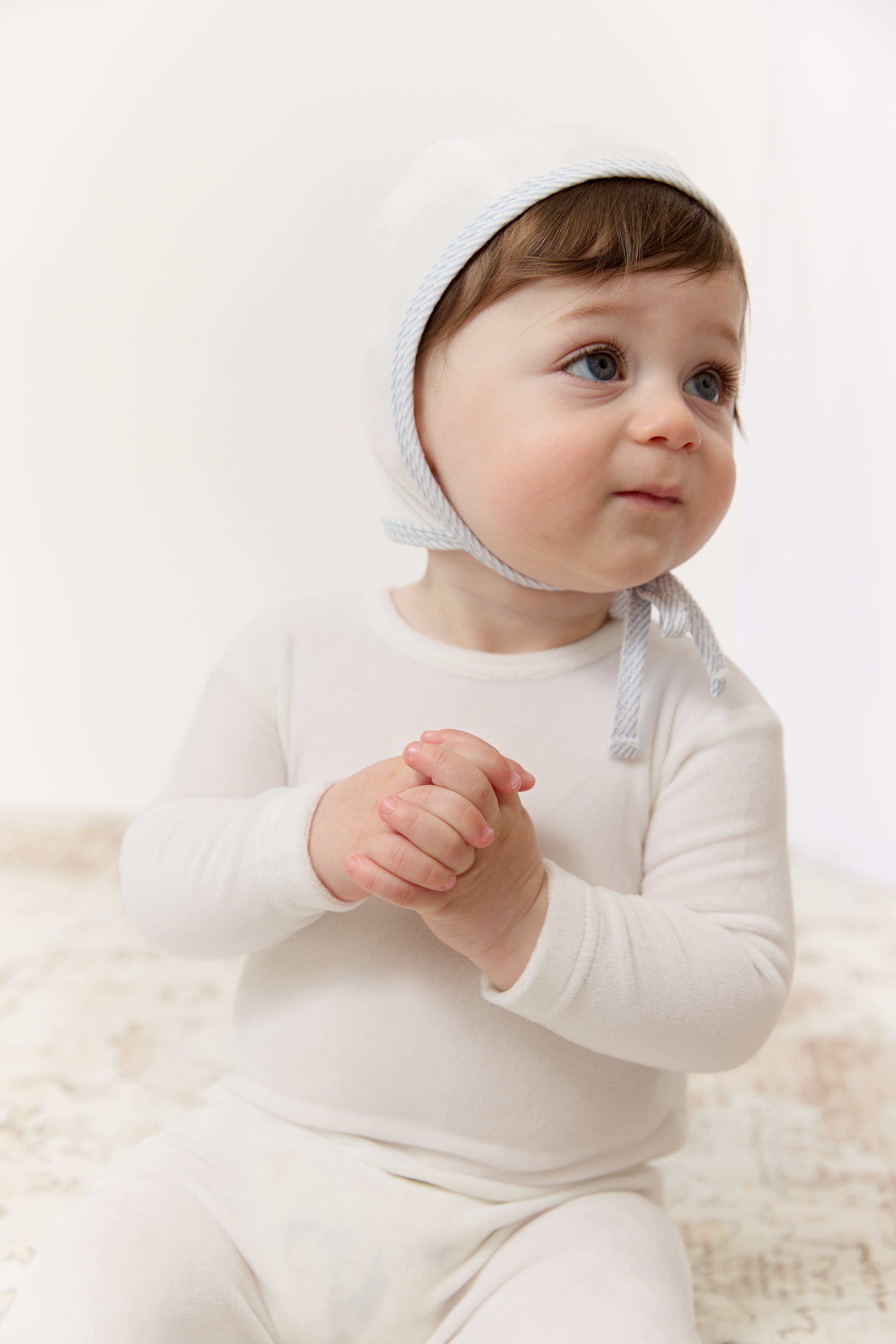 Petit Ours Footie & Hat Set - White Blue