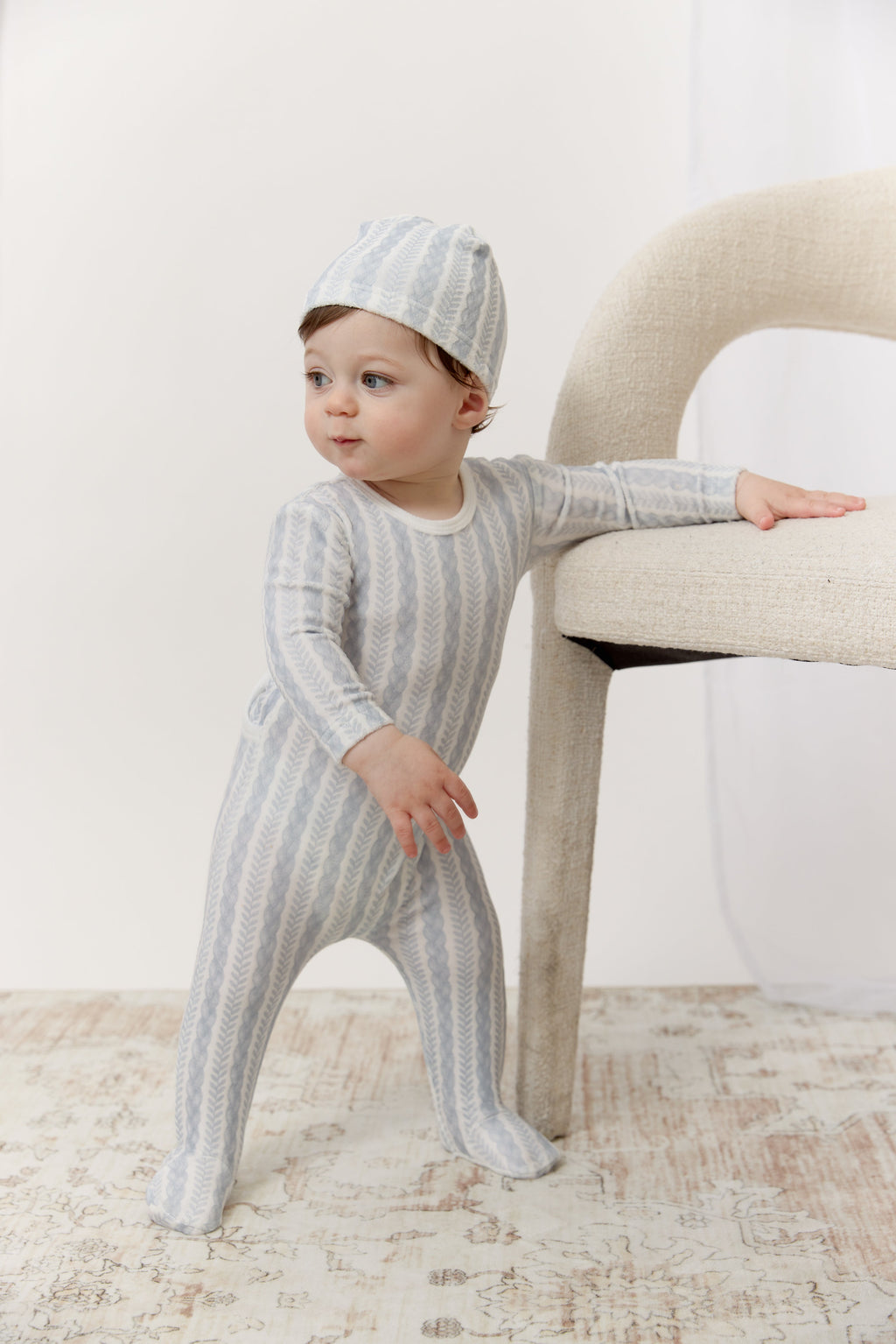 Atelier Cable Footie & Hat Set - Blue