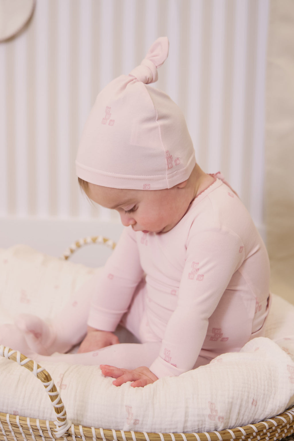 Baby Blocks Swaddle - White Pink