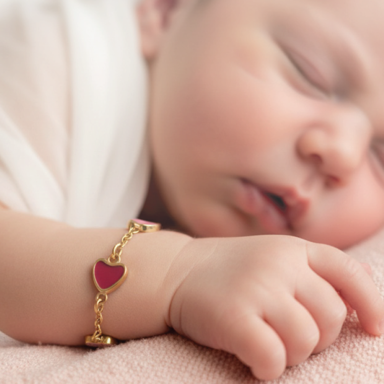Colored hearts chain bracelet