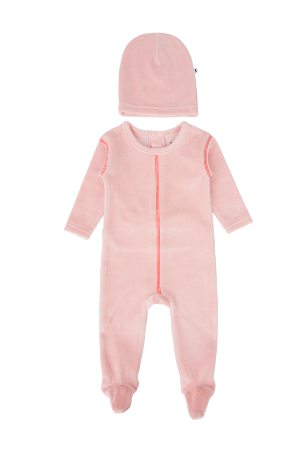 Outside stitch footie
