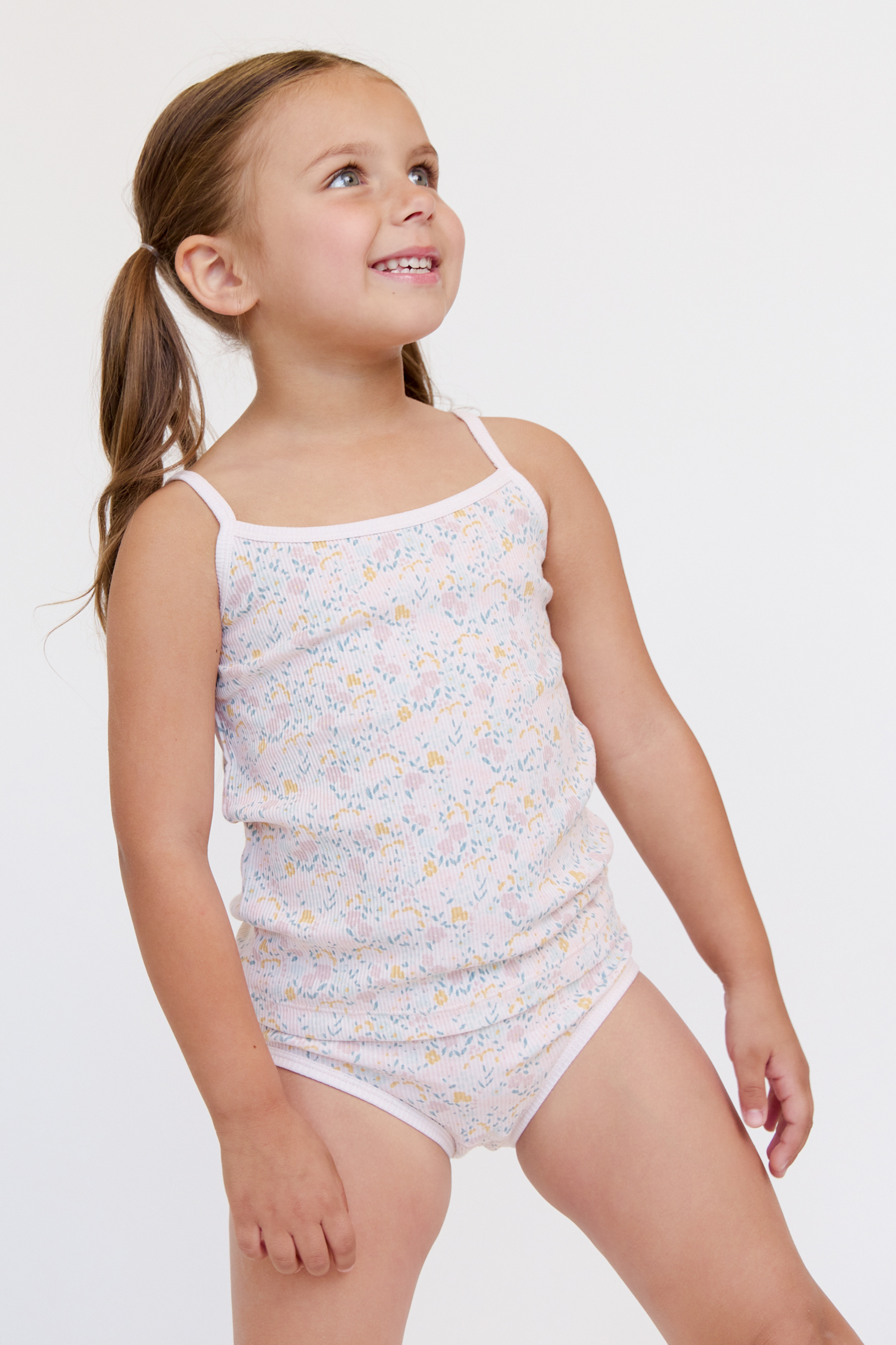 Feathers Floral Print Snug Tagless Cotton Underwear – Girls Underwear Briefs Super Soft Panties (3 Pack)
