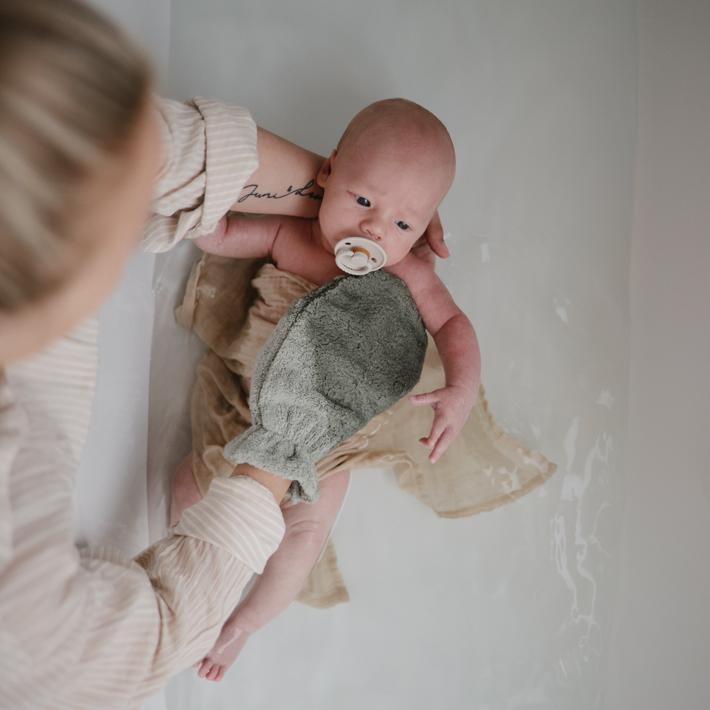 FRIGG Rope Natural Rubber Pacifier 2-Pack